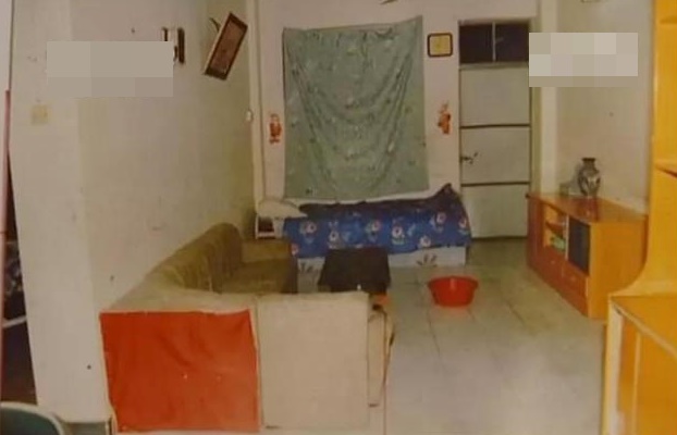 Phòng khách của căn chung cư nơi nhóm cướp thực hiện tội ác. Ảnh: CCTV