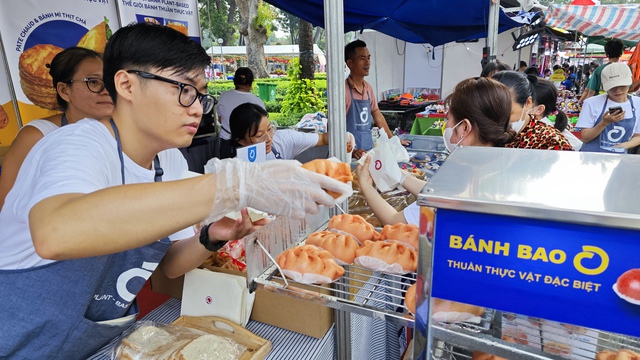 TP HCM: Thưởng thức nhiều món chay giá từ 5.000 đồng tại Lễ hội Ẩm thực chay- Ảnh 1.