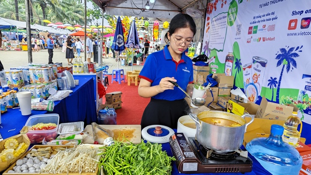 TP HCM: Thưởng thức nhiều món chay giá từ 5.000 đồng tại Lễ hội Ẩm thực chay- Ảnh 3.