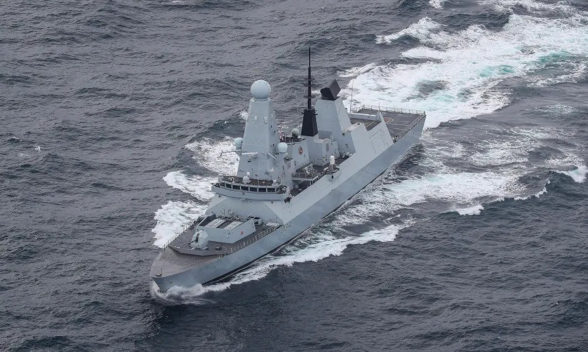 Tàu HMS Diamond ở ngoài khơi Scotland tháng 10/2020. Ảnh: BQP Anh