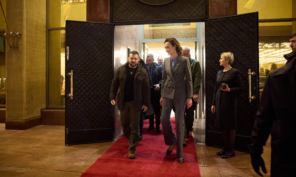 Tổng thống Zelensky trong chuyến thăm Litva ngày 10/1. Ảnh: Văn phòng Tổng thống Volodymyr Zelensky