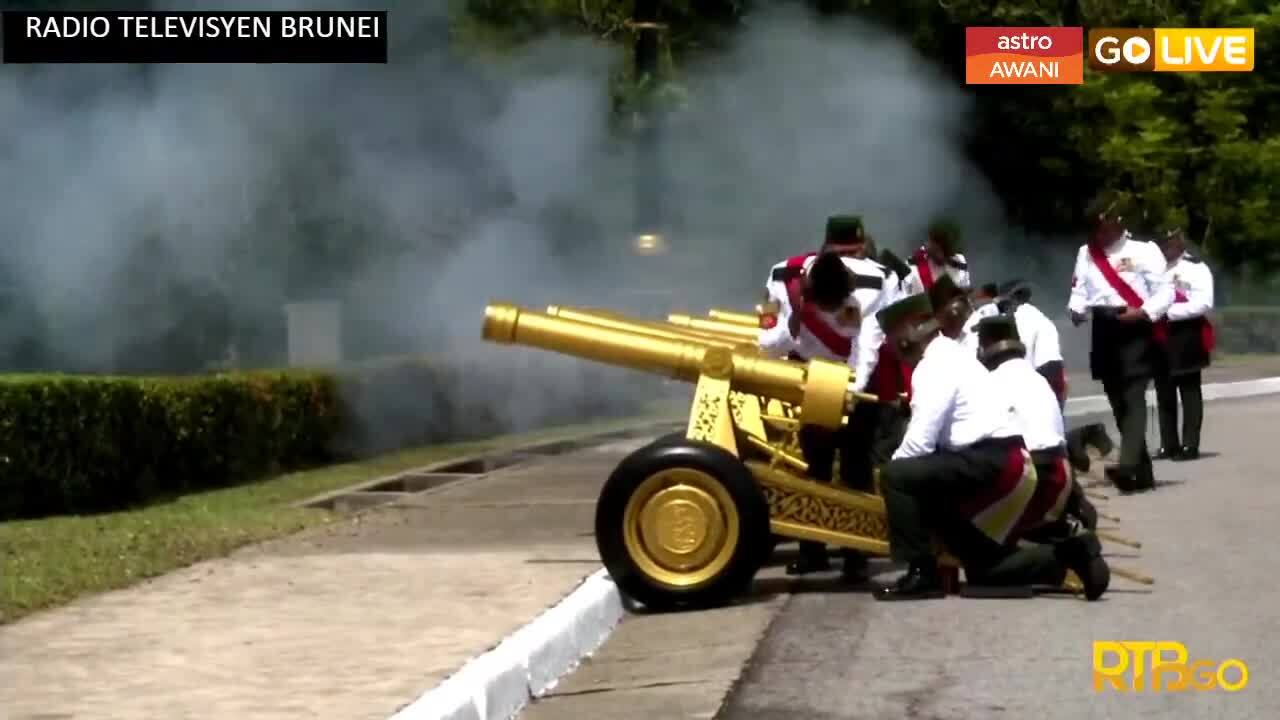 Brunei bắn 17 phát đại bác mừng đám cưới Hoàng tử Mateen