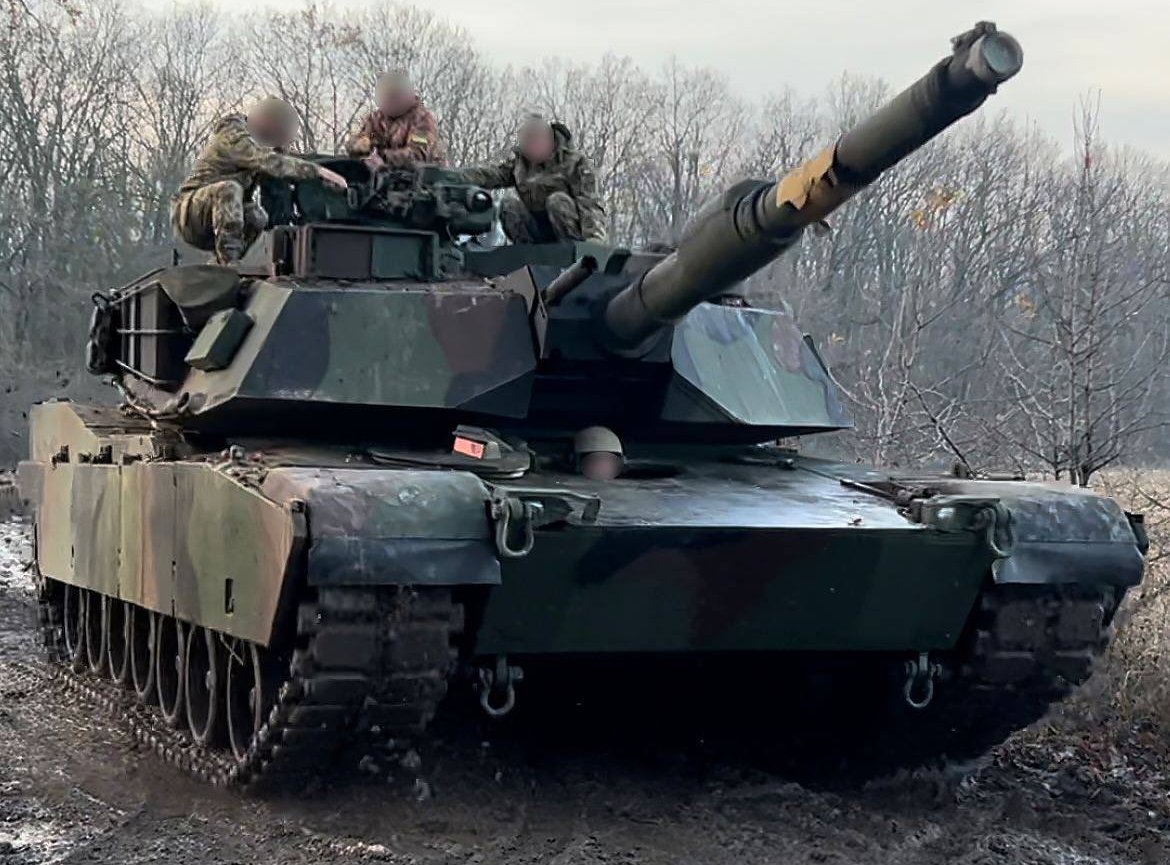 Xe tăng M1A1SA của Ukraine trong ảnh công bố hôm hồi tháng 11/2023. Ảnh: X/Trotes936897