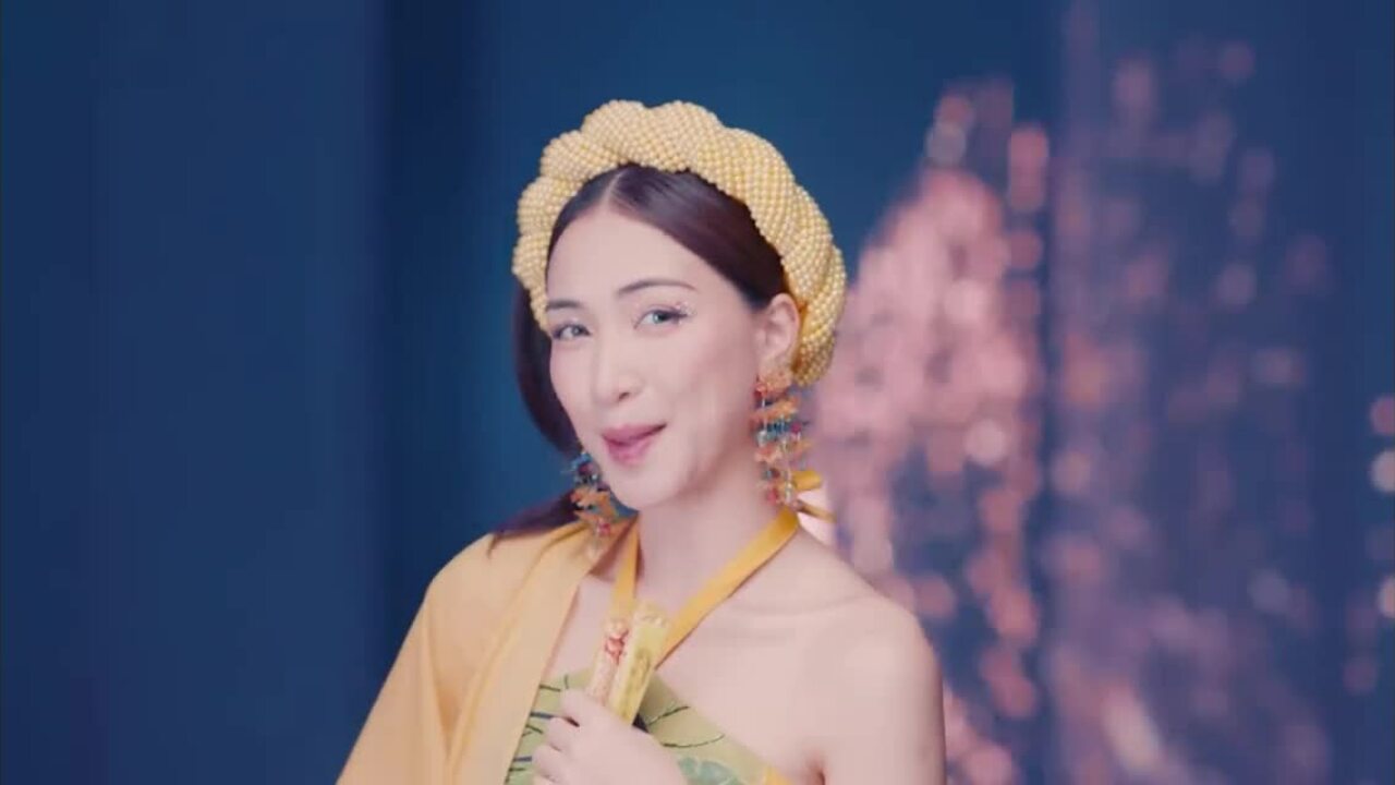 MV "Thị Mầu" - Hòa Minzy